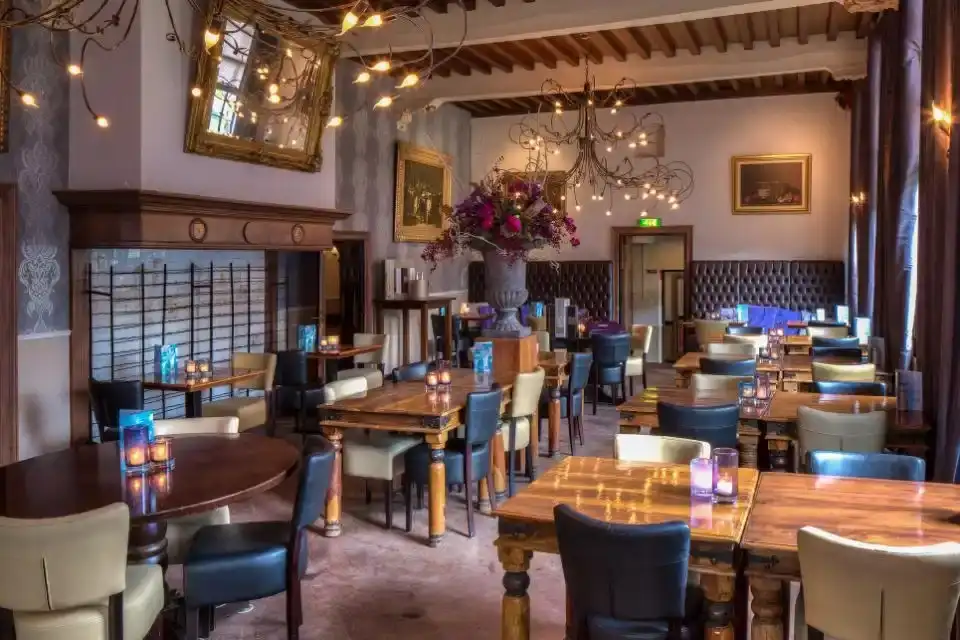 Interieur van restaurant De Heeren van Sonoy in Alkmaar